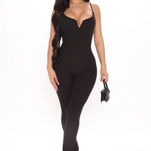 Fashion nova jumpsuit